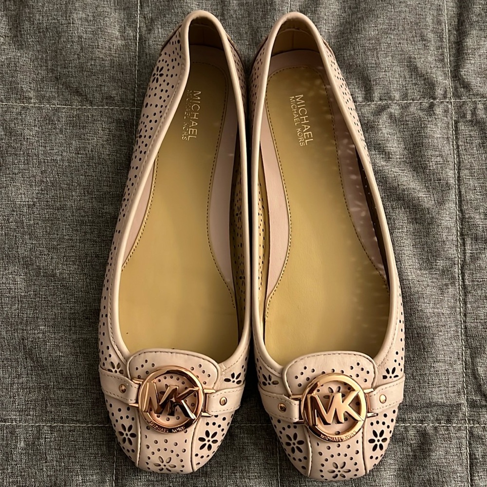 Michael Kors Fulton moccasin ballet flats
New clipped off tags never worn blush
